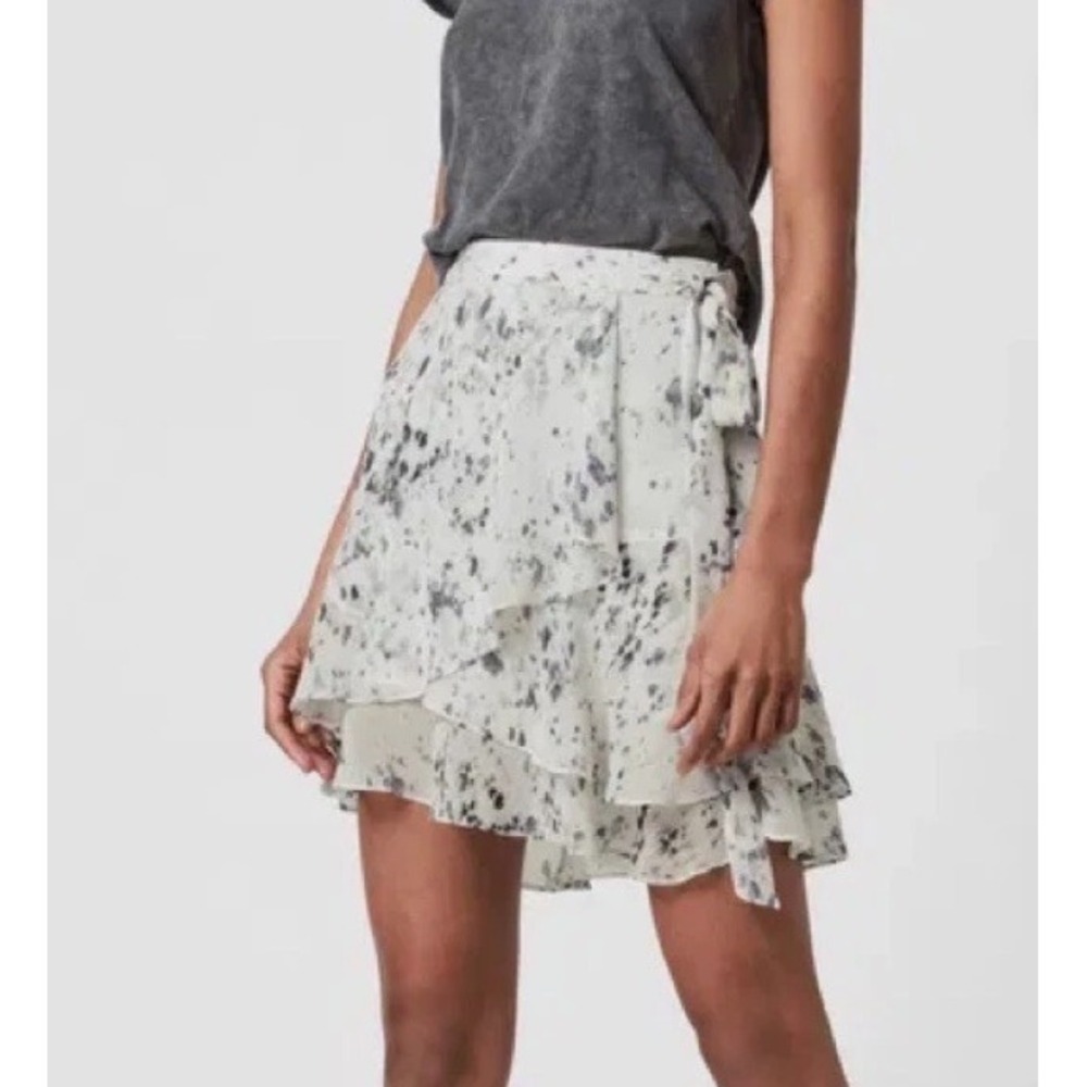 AllSaints Abstract Ink Blot Ruffle Skort White Black US 4 Mini Skirt Shorts